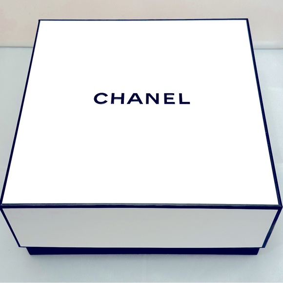 NWT Chanel 5449-C501/S6 Women's Black Shield Gradient Sunglasses - Picture 12 of 16